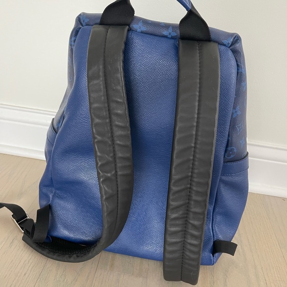 Louis Vuitton Backpack - Picture 11 of 16